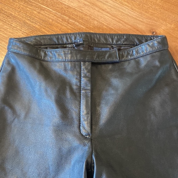 R&O Brand black leather wide leg pants. Very good condition. Size 2 - Picture 4 of 6